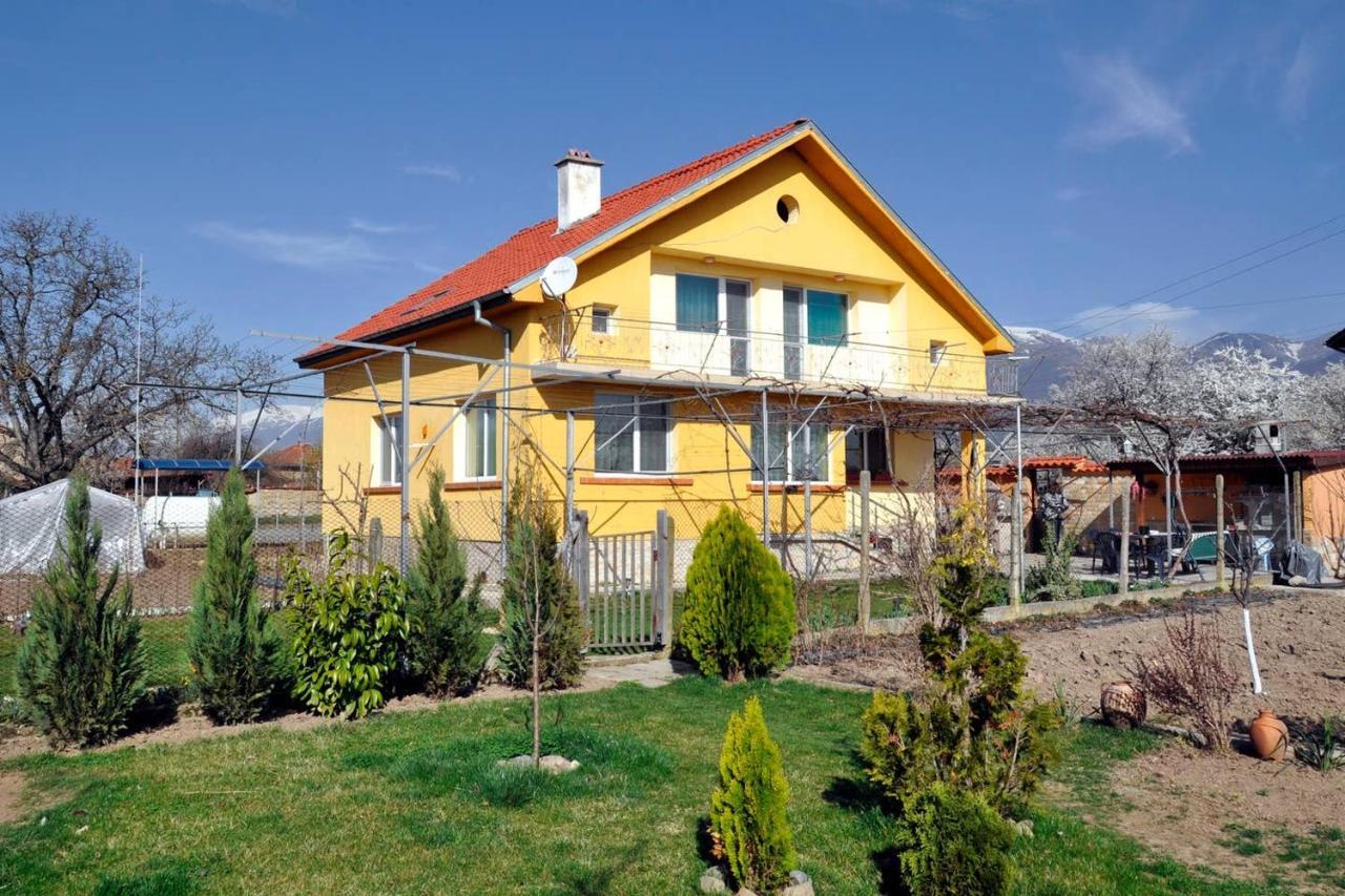 Вила В С. Габарево, Долината На Розите. Gabarevo Bagian luar foto